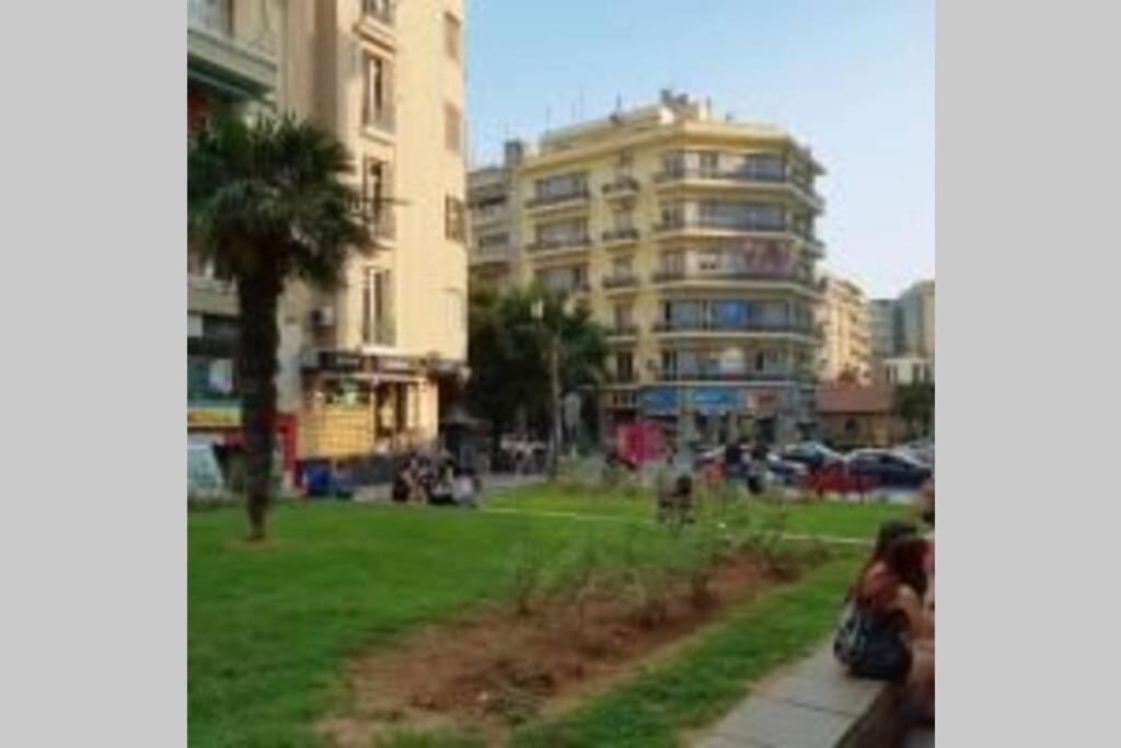 Cosmopolitan, Nilie Hospitality Mgmt Apartment Thessaloníki Luaran gambar